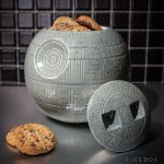 Gadget : Une jarre à biscuits en forme de « Death Star »