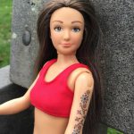 Une nouvelle Barbie qui souffre de cellulite et d’acné