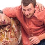 Les 10 niveaux de  »drunkness » d’un gars saoul