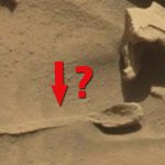 Une cuillère géante extra-terrestre aperçue sur Mars…!