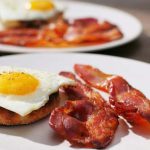 Les 4 mythes les plus populaires sur le bacon