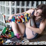 Buzz du Web #56 : Elle se fabrique une prothèse en LEGO!