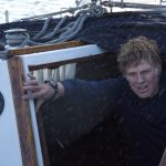 « Seul en mer » : Laissé à lui-même, un homme doit survivre en mer