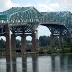 Traverser le Saint-Laurent : le défi des grands ponts