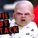 Buzz du Web #92 : Ce bébé possédé fait peur aux passants!