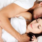 Les différentes positions pour dormir et ce qu’elles signifient dans votre couple