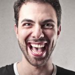 7 raisons pour lesquelles vous devriez rire plusieurs fois par jour