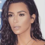 Des photos des seins et du minou de Kim Kardashian circulent sur la toile