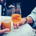 Les personnes célibataires ont tendance à boire plus que les autres